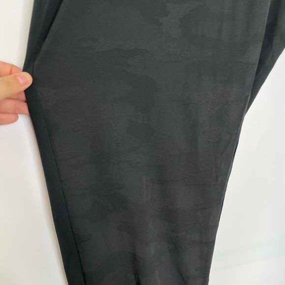 Athleta black camo jogger lightweight pants women's size 18 - Picture 5 of 14